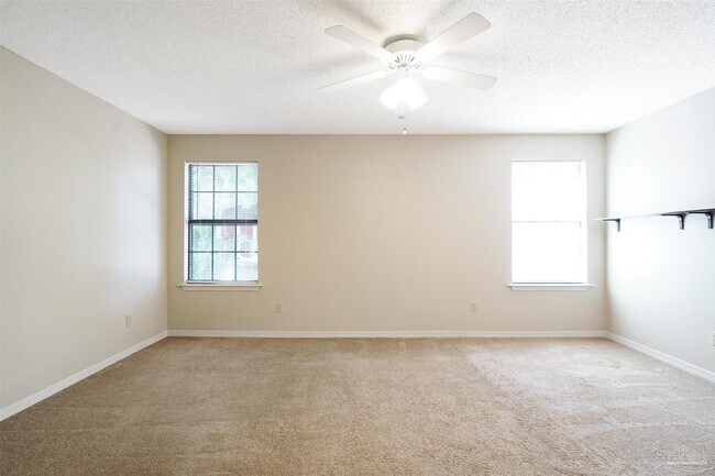 Building Photo - 2009 Coral St