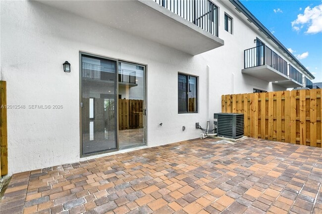 Building Photo - 13642 SW 157th Pl