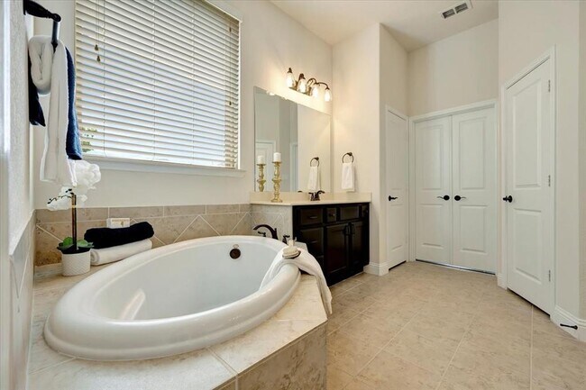 Building Photo - 5410 Marble Acres Ct