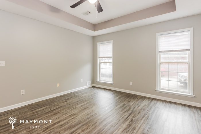 Building Photo - 6409 Deerwood Pl