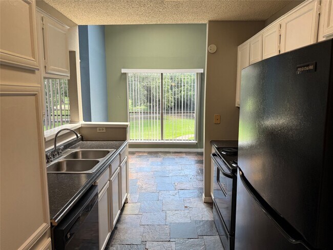 Building Photo - 8579 Sands Point Dr
