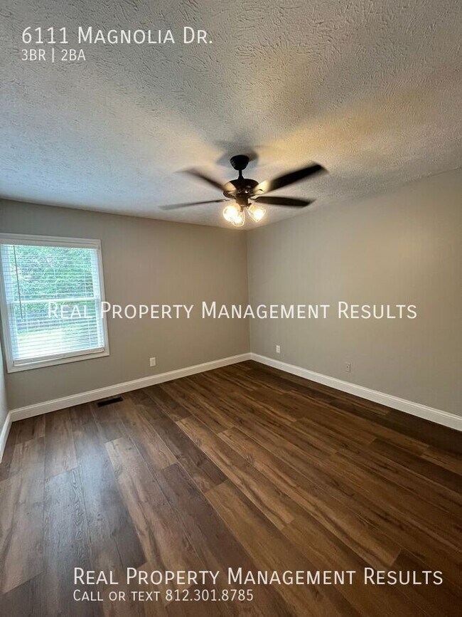 Building Photo - 6111 Magnolia Dr.-