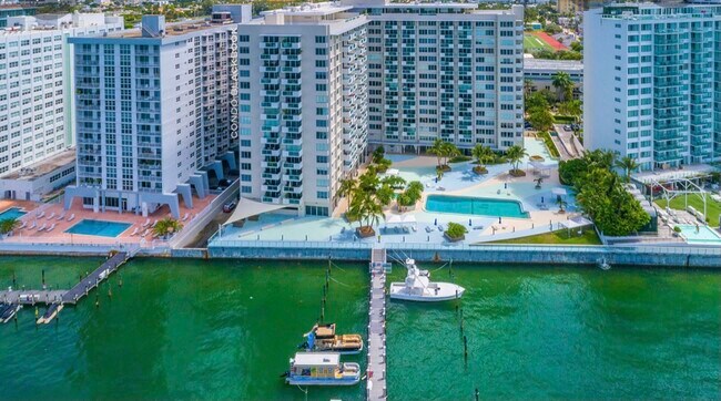 Building Photo - 1200 West Ave