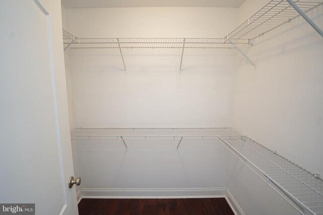 Building Photo - 1455 Hidden Meadow Ln