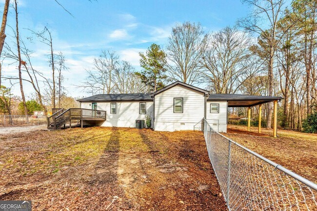 Building Photo - 6230 Love St