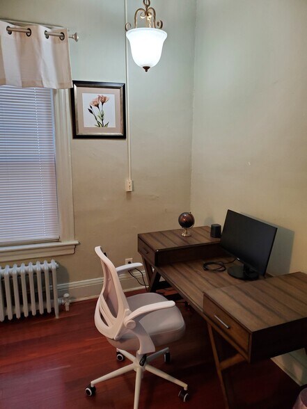 Study Room - 20 Maple Ave