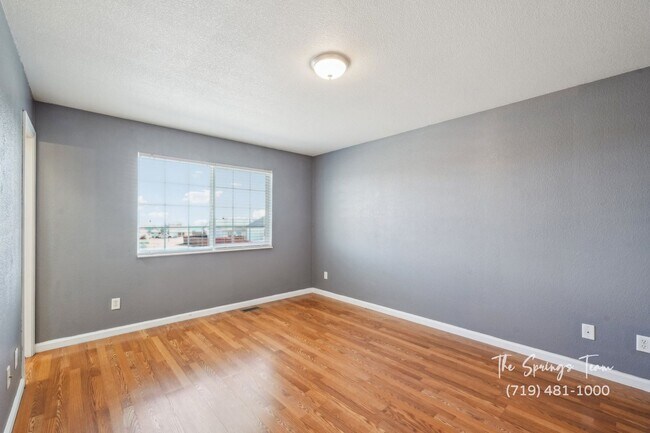 Building Photo - Charming 4-Bedroom Home Near Fort Carson in Glen at Widefield