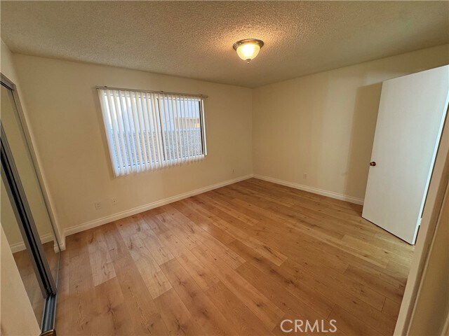 Building Photo - 118 N Cedar St