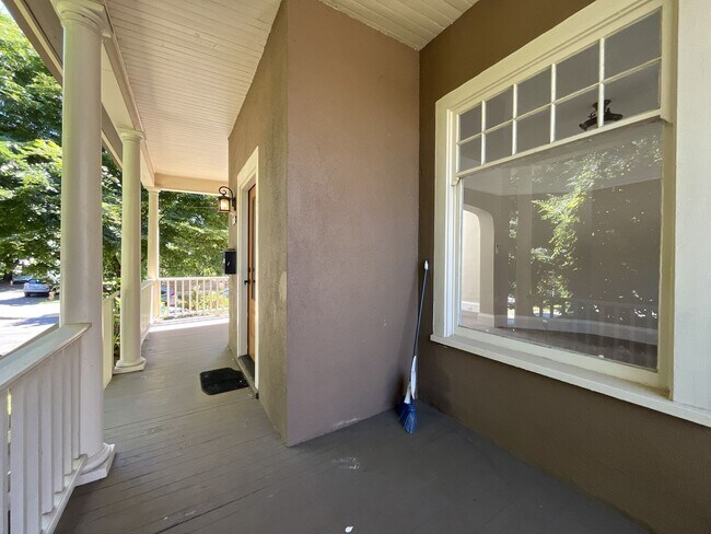 Building Photo - CPO2416