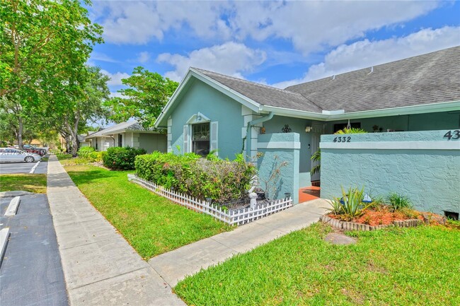 Building Photo - 4332 NW 120th Ln