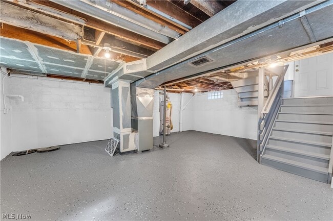 Building Photo - 516 Whitney Ave