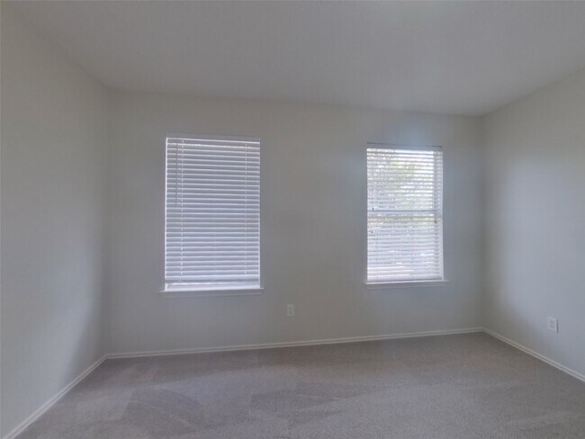 Building Photo - 21607 Fossil Trails Dr