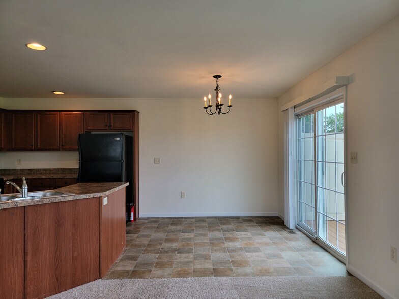 Building Photo - 202 Mount Olive Ln