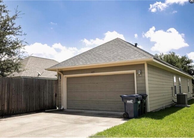 Building Photo - 4219 Candace Ct