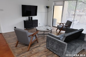 Building Photo - 8642 Fredericksburg Rd