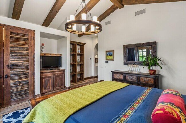 Building Photo - 83290 S Bay Dr