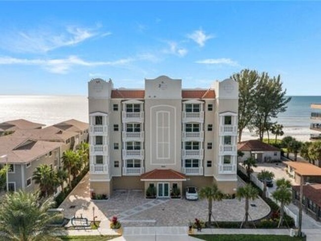 Primary Photo - 4 Bedroom Beach Front Condo in Indian Shores