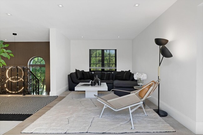 Building Photo - 115 Ocean Blvd