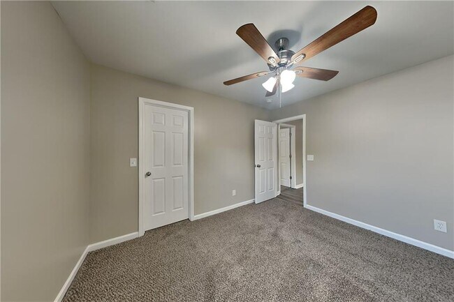 Building Photo - 147 Cedar Bay Cir