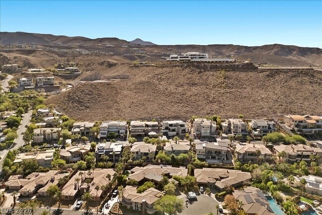 Building Photo - 514 Mandalay Ct