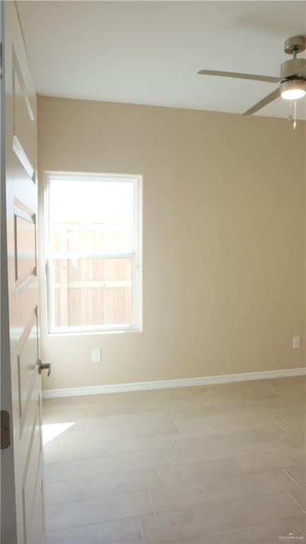 Building Photo - 30 W Kenwood St