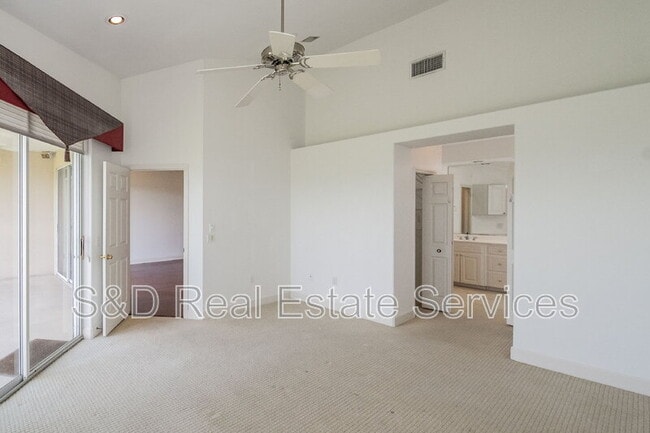 Building Photo - 447 Enclave Pl