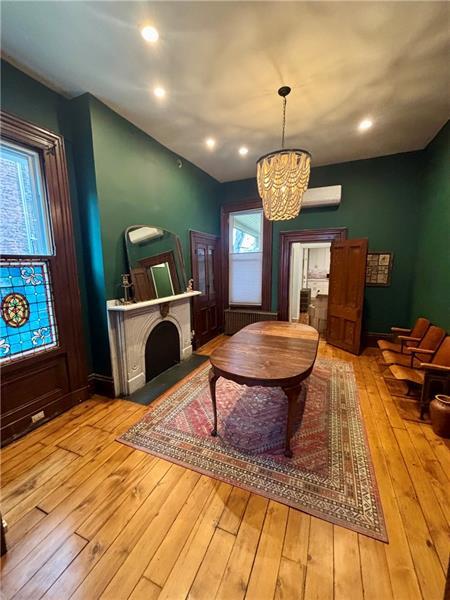 Building Photo - 1108 Sheffield St