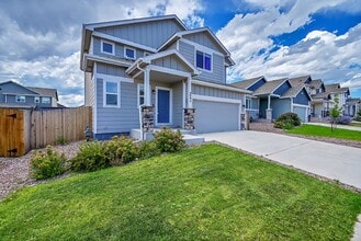 Building Photo - $2,300.00, 3 Beds, 2.5 Baths, Single Famil...