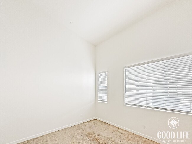 Building Photo - Beautiful 3BR Home in Stanton | Private Yard + 3 Car Attached Garage