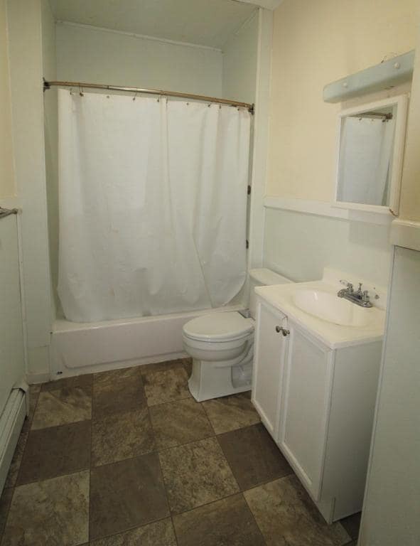 Building Photo - 2127 E Broadway