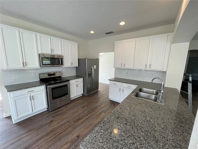 Building Photo - 1311 Brandon Dr