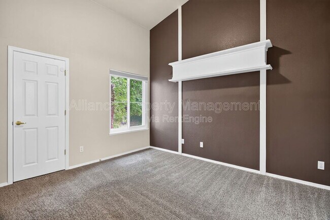 Building Photo - 3890 Strawberry Field Grove