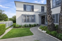 Building Photo - 2366 Venice Blvd.