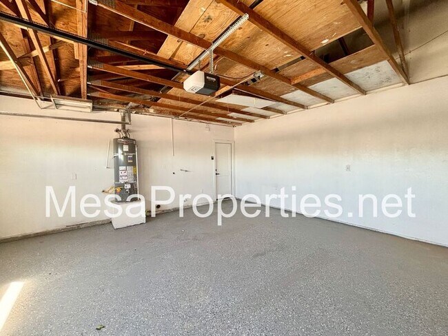 Building Photo - 8204 Kingston Ave