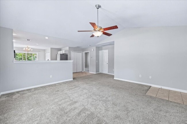 Building Photo - 205 Sonata Cir