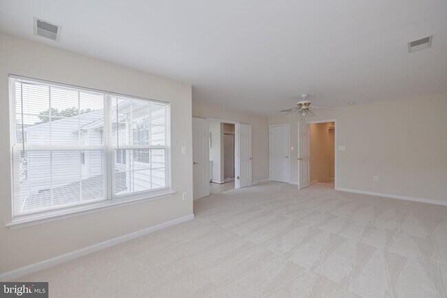 Building Photo - 6144 Cilantro Dr