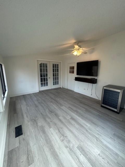 Building Photo - 6 Oxford Ln