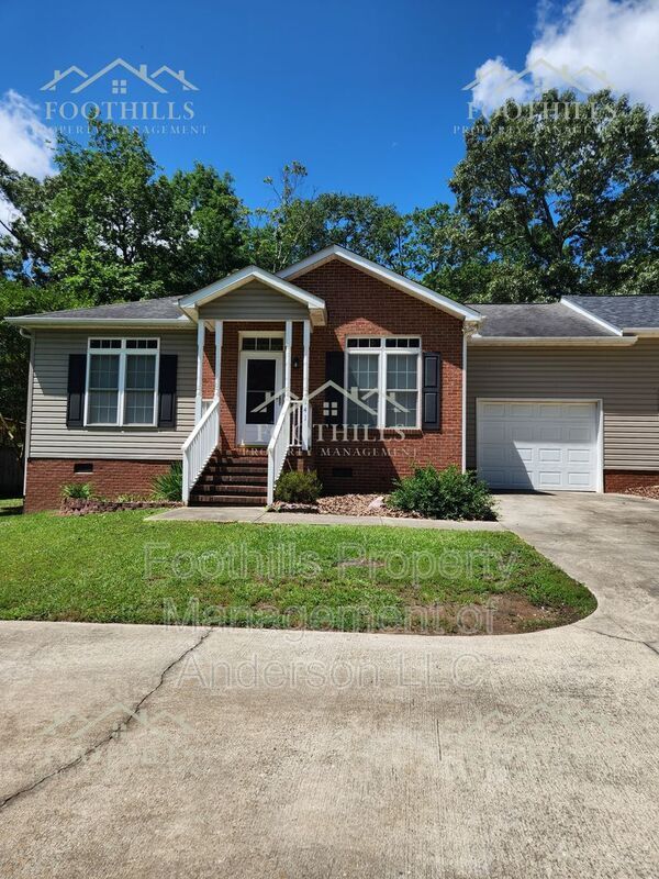 Building Photo - 141 Ashton Ln