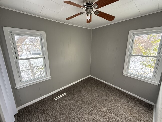 Building Photo - 8508 Chapp Ave
