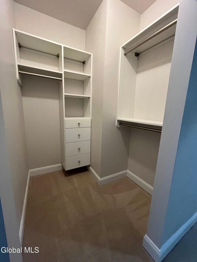 Building Photo - 130 Excelsior Ave