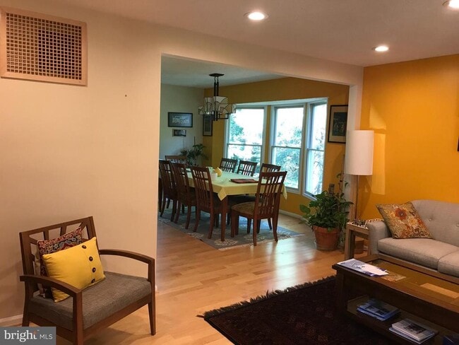 Building Photo - 11637 Quail Ridge Ct