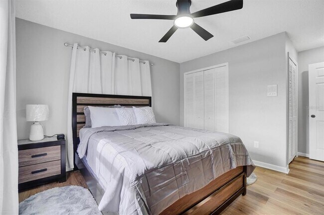 Building Photo - 216 N Griffin Dr