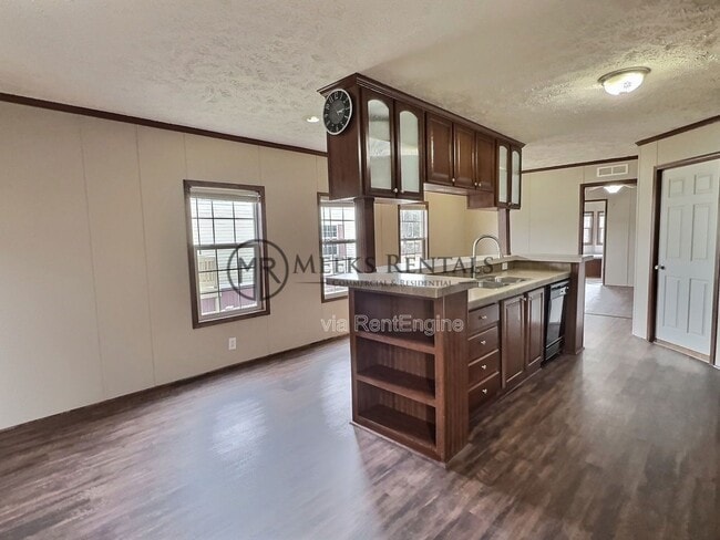 Building Photo - 64 Richardson Ln