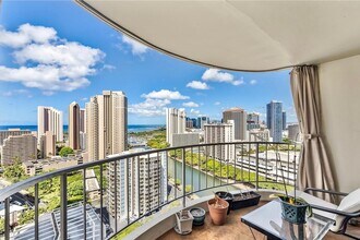 Building Photo - Great Location Awesome View and Amenities | 2-Bed 2-Bath 1-Parking