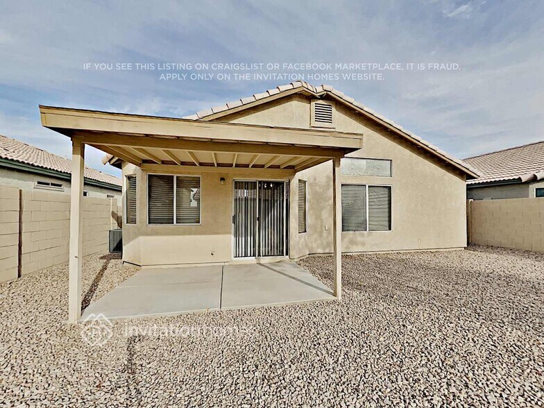 Building Photo - 901 E Whitten St