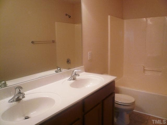 Building Photo - 2233 Sunny Cove Dr