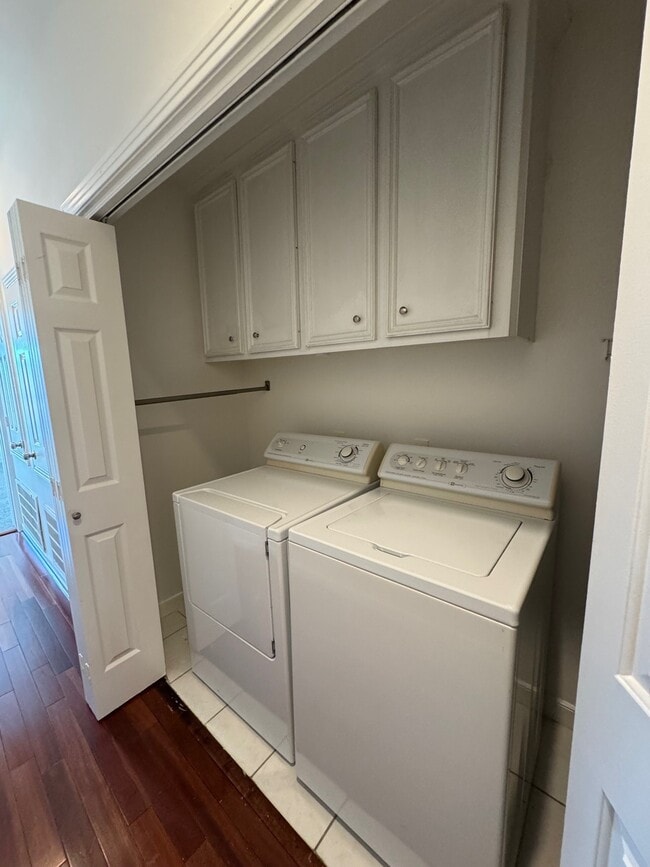 Building Photo - 11842 Taylorcrest Rd