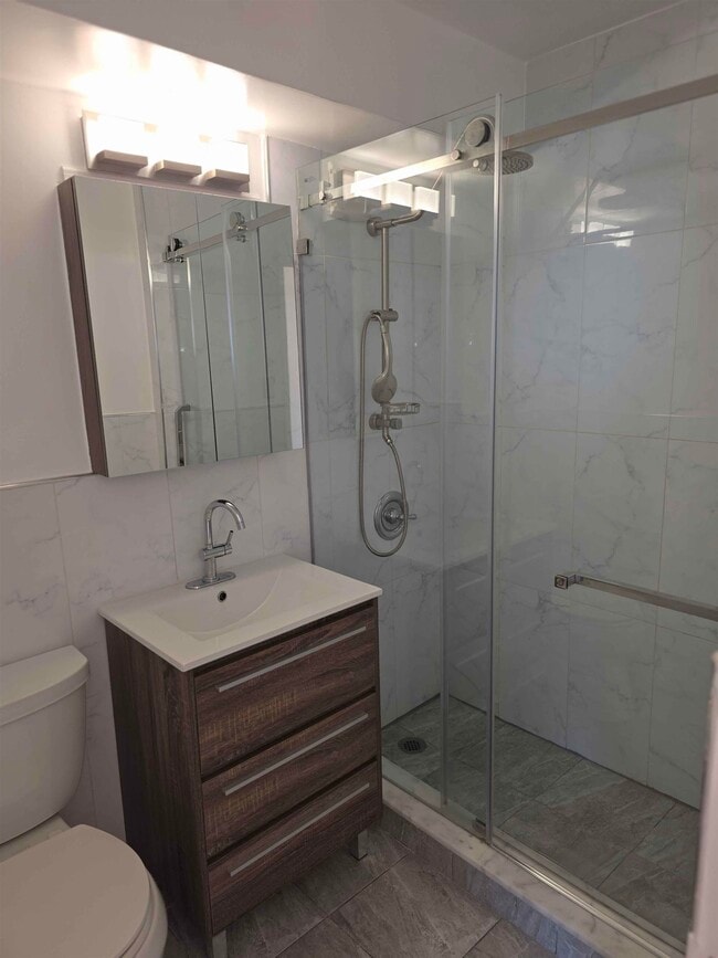 Building Photo - 6515 John F. Kennedy Blvd