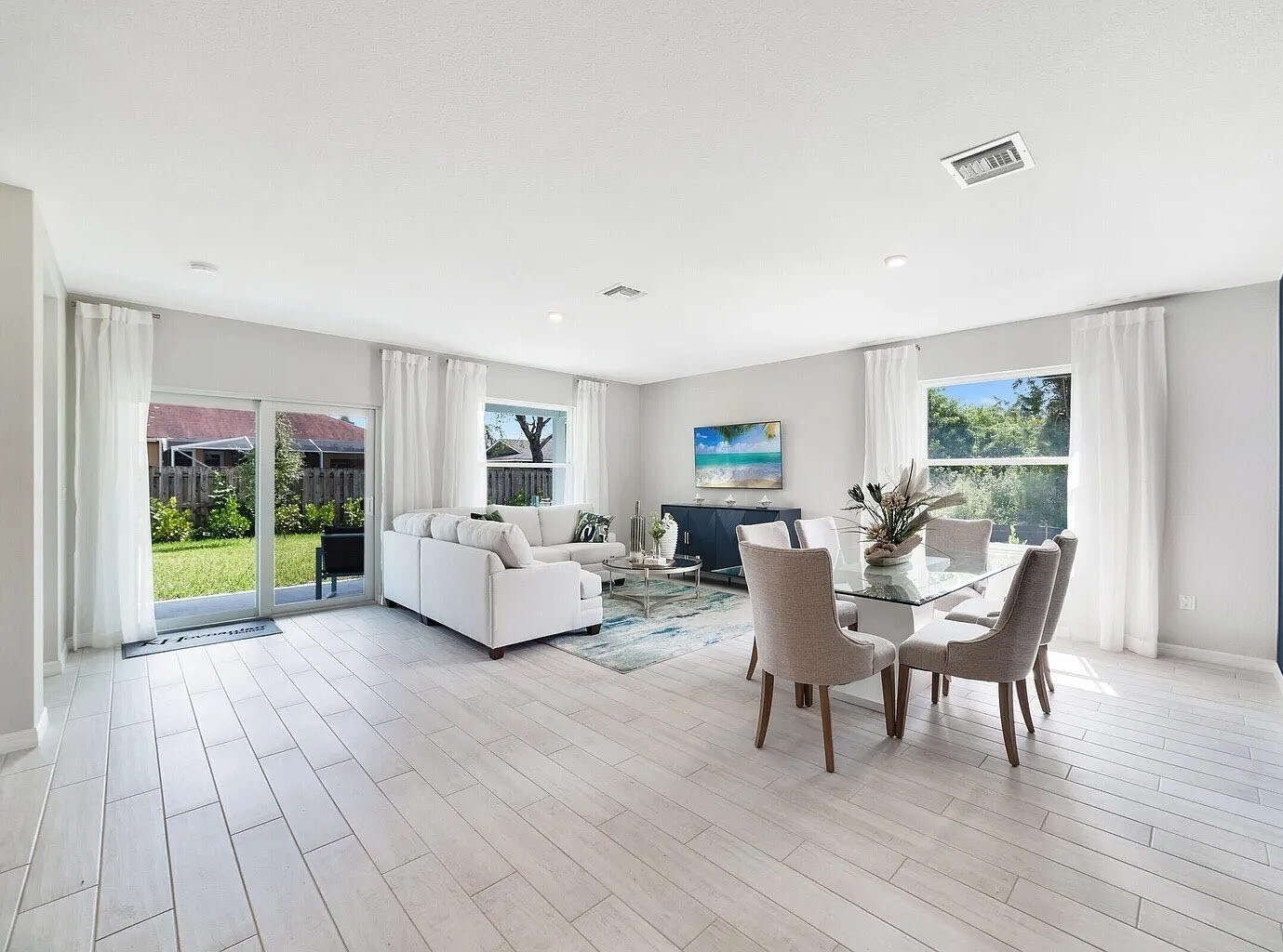 Building Photo - 4656 SW Lassiter Ter