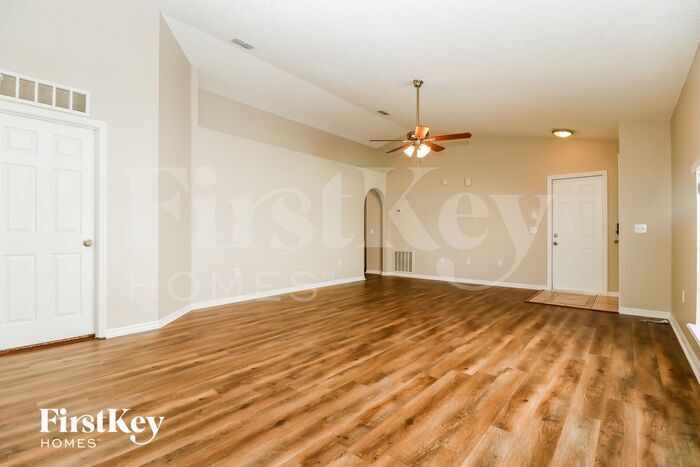 Building Photo - 3134 Whispering Trails St